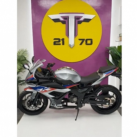 Электромотоцикл BMW Electro